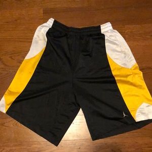 Men’s Basketball Shorts